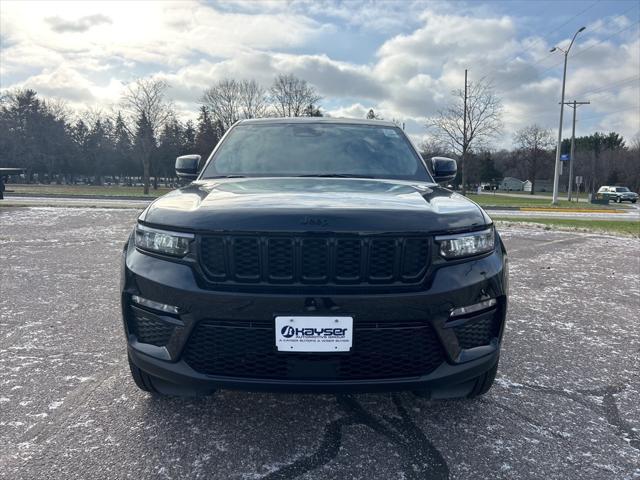 new 2025 Jeep Grand Cherokee car, priced at $50,497