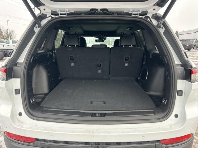 new 2025 Jeep Grand Cherokee car, priced at $54,635