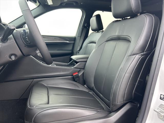 new 2025 Jeep Grand Cherokee car, priced at $54,635