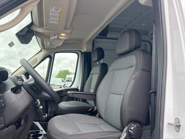 new 2025 Ram ProMaster 1500 car, priced at $48,417