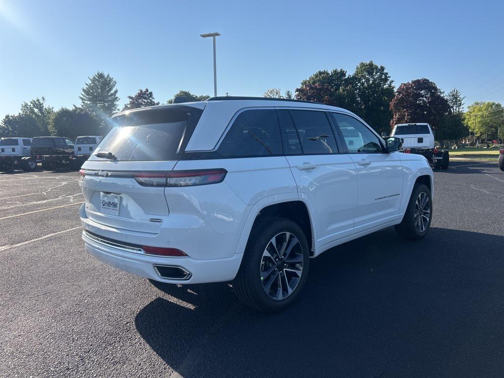 new 2025 Jeep Grand Cherokee car, priced at $56,824