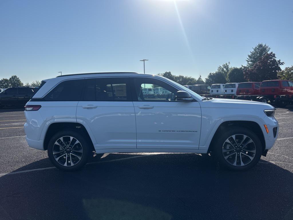 new 2025 Jeep Grand Cherokee car, priced at $56,824