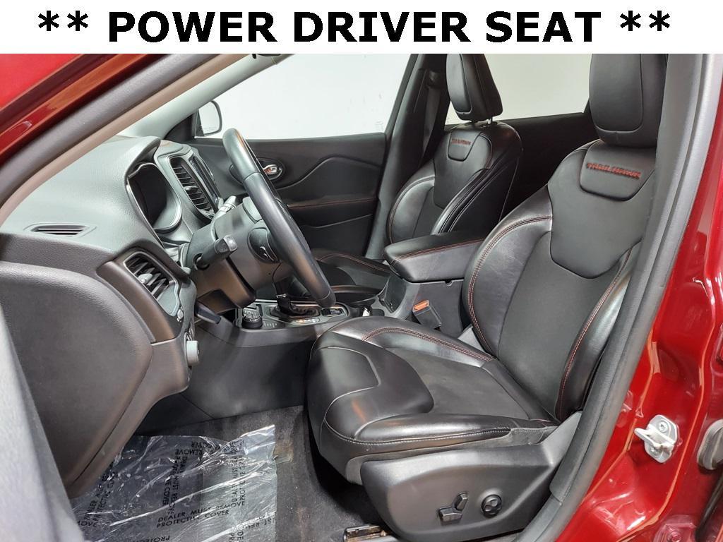 used 2019 Jeep Cherokee car, priced at $13,997
