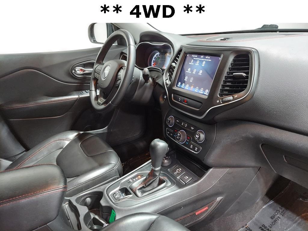 used 2019 Jeep Cherokee car, priced at $13,997