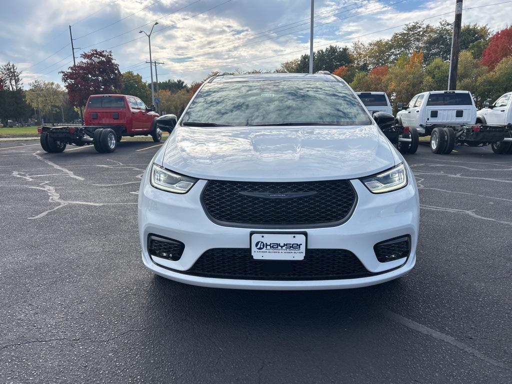 new 2026 Chrysler Pacifica car, priced at $53,505
