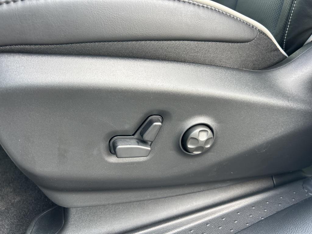 new 2026 Chrysler Pacifica car, priced at $53,505