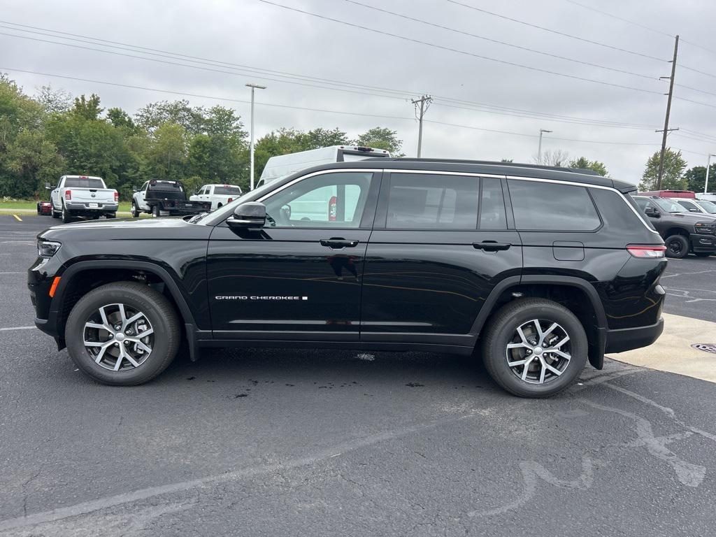 new 2025 Jeep Grand Cherokee L car, priced at $51,431