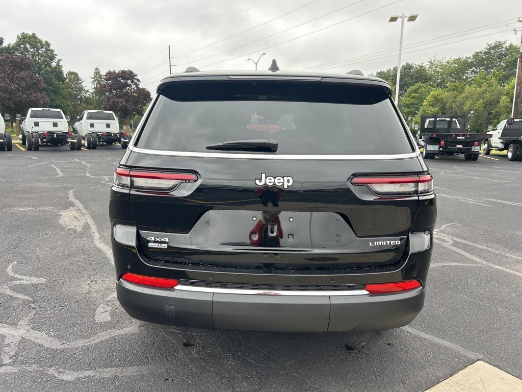 new 2025 Jeep Grand Cherokee L car, priced at $51,431