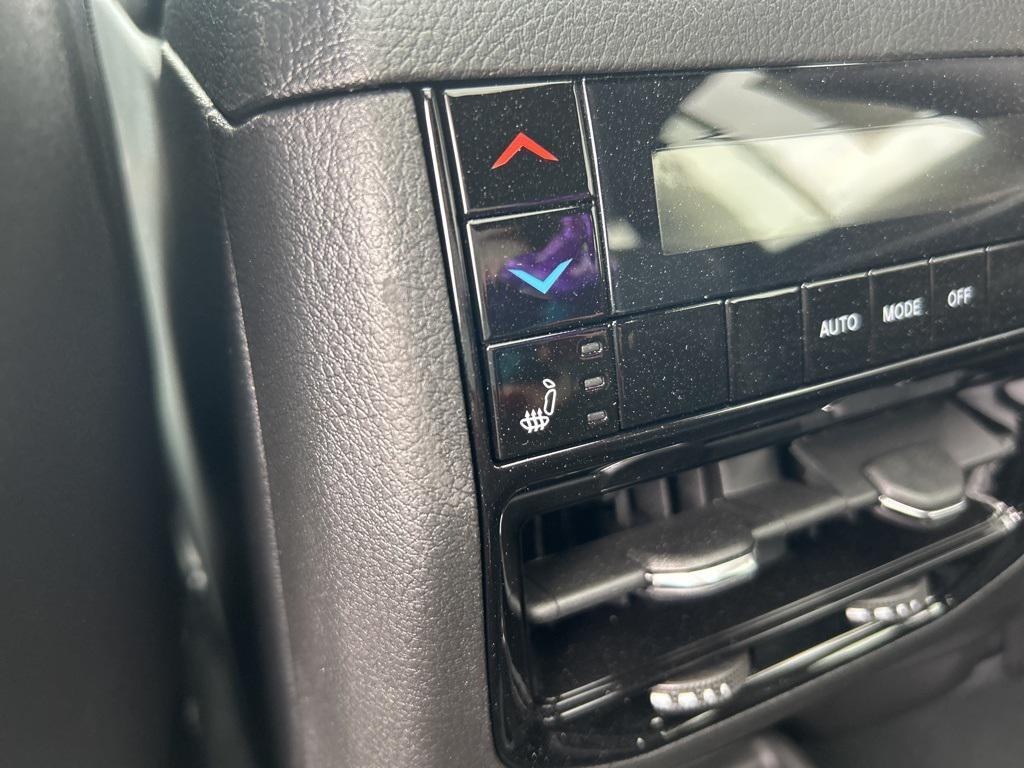 new 2025 Jeep Grand Cherokee L car, priced at $51,431