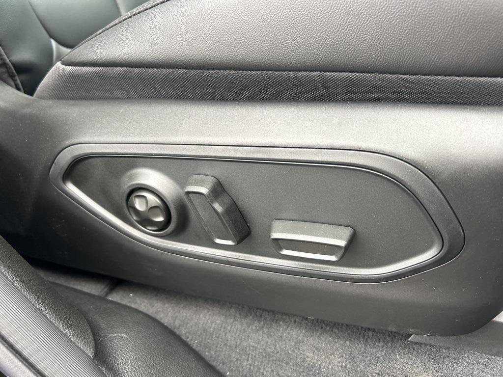 new 2025 Jeep Grand Cherokee L car, priced at $51,431