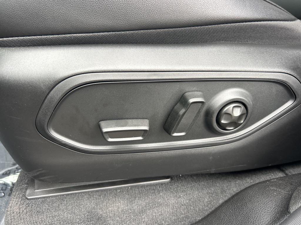 new 2025 Jeep Grand Cherokee L car, priced at $51,431