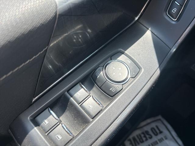 used 2021 Ford F-150 car, priced at $37,900