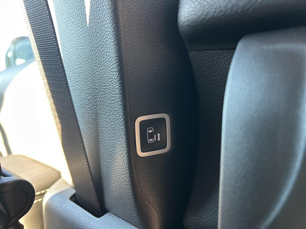 new 2026 Chrysler Pacifica car, priced at $53,210