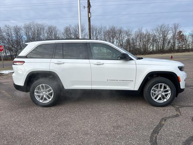 new 2025 Jeep Grand Cherokee car, priced at $39,080