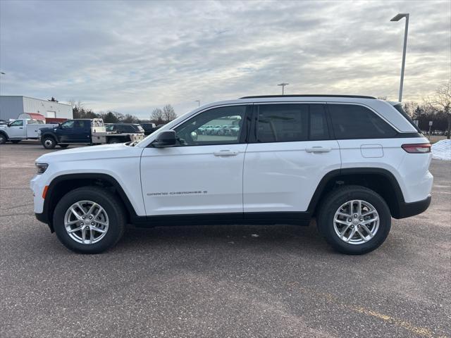 new 2025 Jeep Grand Cherokee car, priced at $39,080