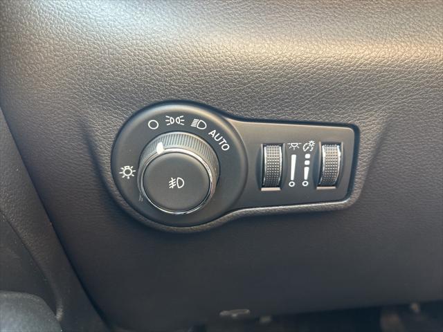 new 2025 Jeep Compass car, priced at $36,570