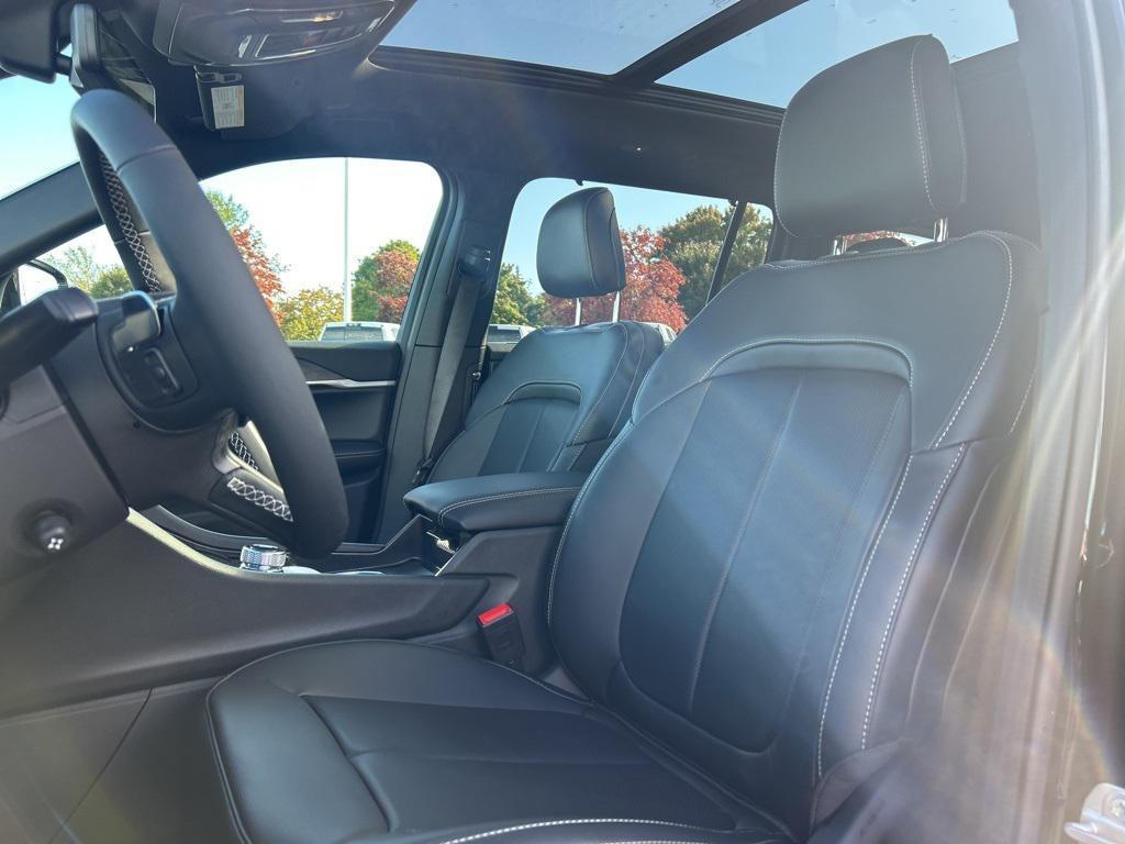 new 2025 Jeep Grand Cherokee L car, priced at $55,197