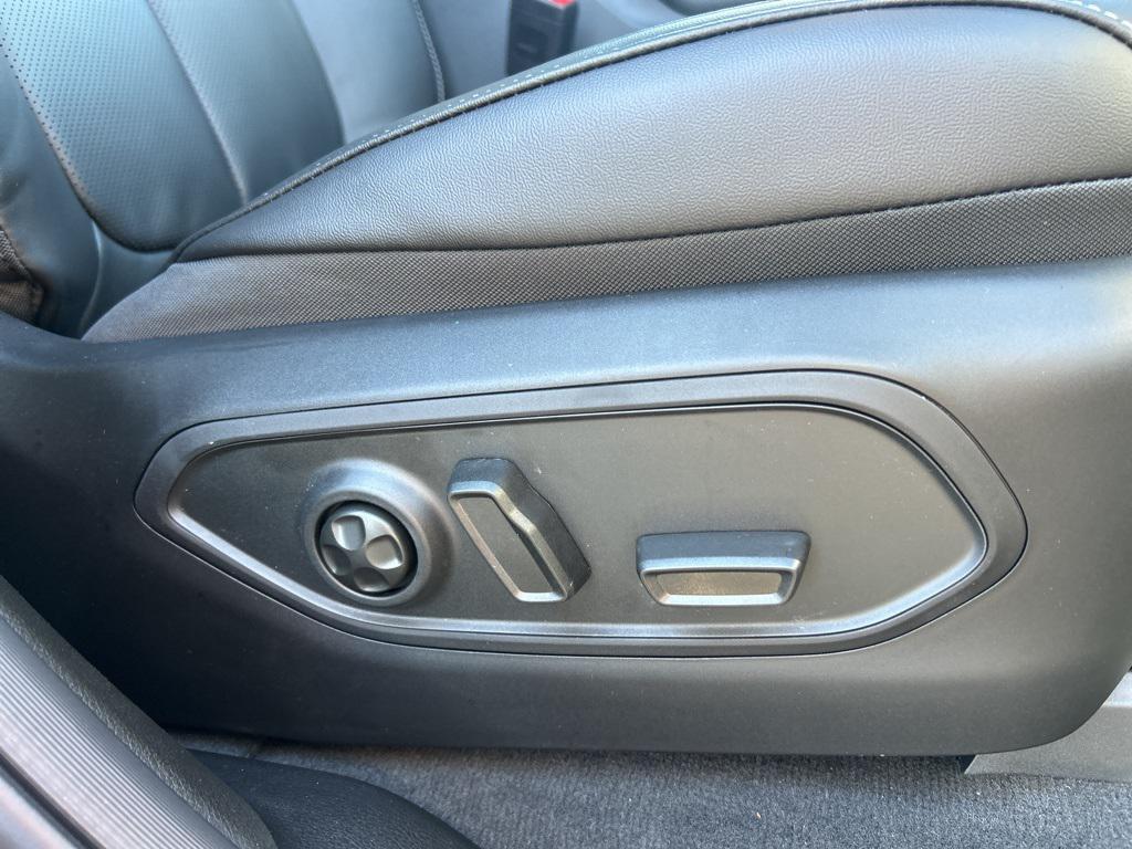 new 2025 Jeep Grand Cherokee L car, priced at $55,197