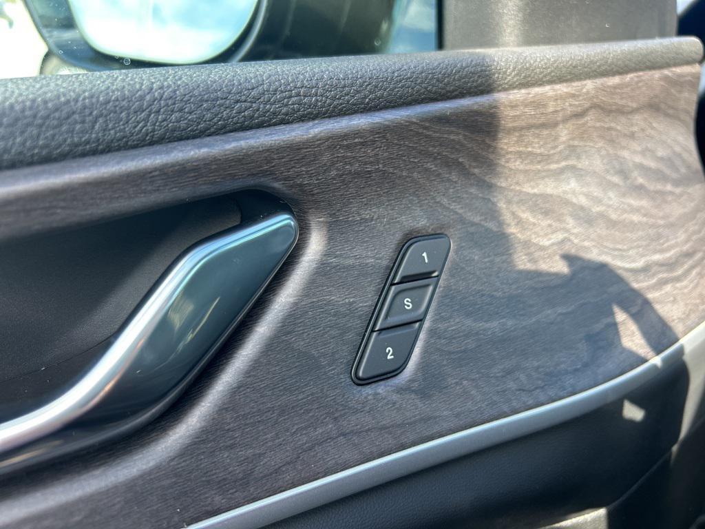 new 2025 Jeep Grand Cherokee L car, priced at $55,197