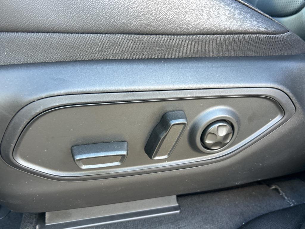 new 2025 Jeep Grand Cherokee L car, priced at $55,197