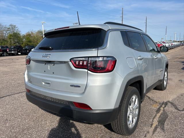 new 2024 Jeep Compass car, priced at $26,360