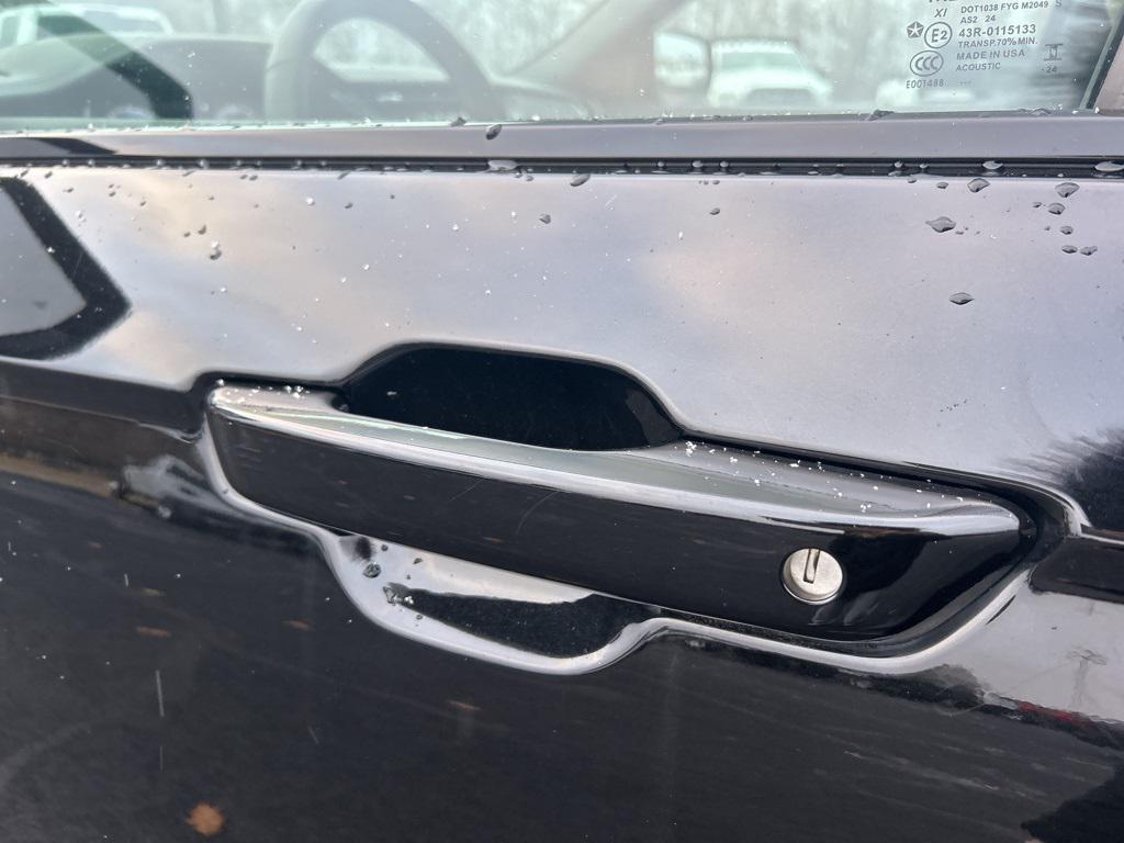 used 2024 Jeep Grand Cherokee L car, priced at $35,499