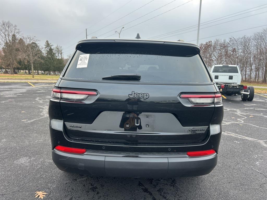 used 2024 Jeep Grand Cherokee L car, priced at $35,499