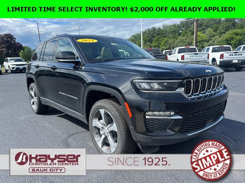new 2025 Jeep Grand Cherokee car, priced at $45,051