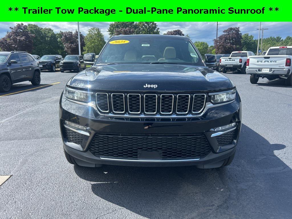 new 2025 Jeep Grand Cherokee car, priced at $45,051