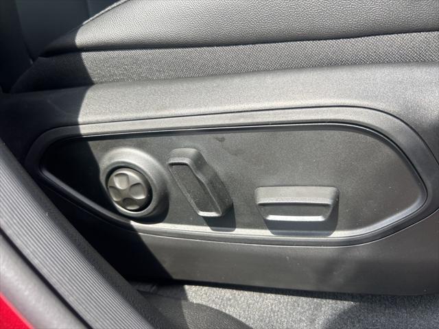 new 2025 Jeep Grand Cherokee L car, priced at $44,216