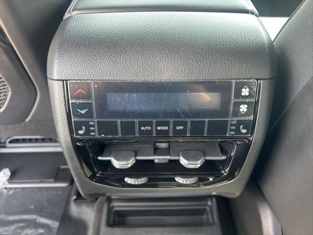 new 2025 Jeep Grand Cherokee L car, priced at $44,216