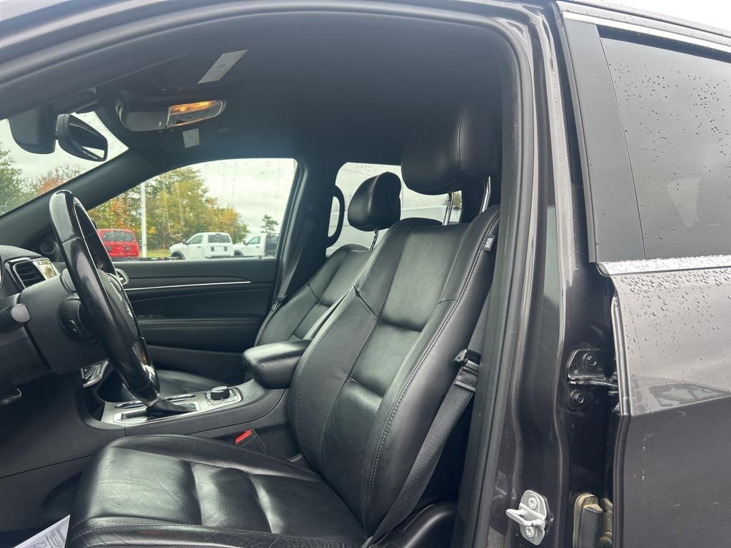 used 2019 Jeep Grand Cherokee car, priced at $23,797