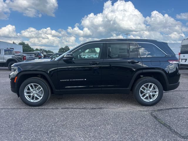 new 2025 Jeep Grand Cherokee car, priced at $41,176