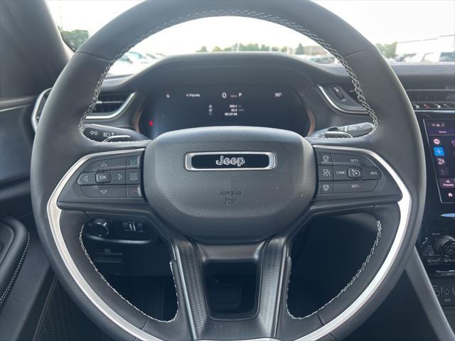 new 2025 Jeep Grand Cherokee car, priced at $41,176