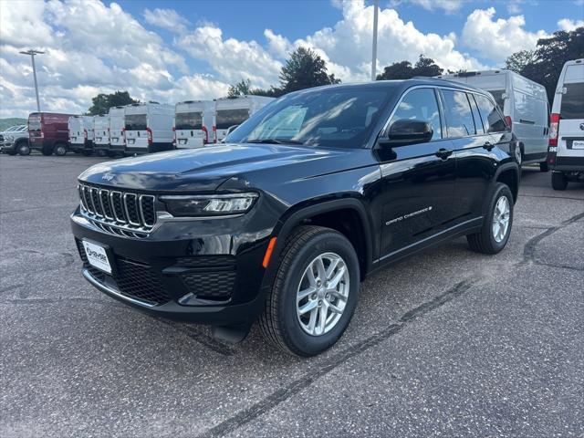 new 2025 Jeep Grand Cherokee car, priced at $41,176