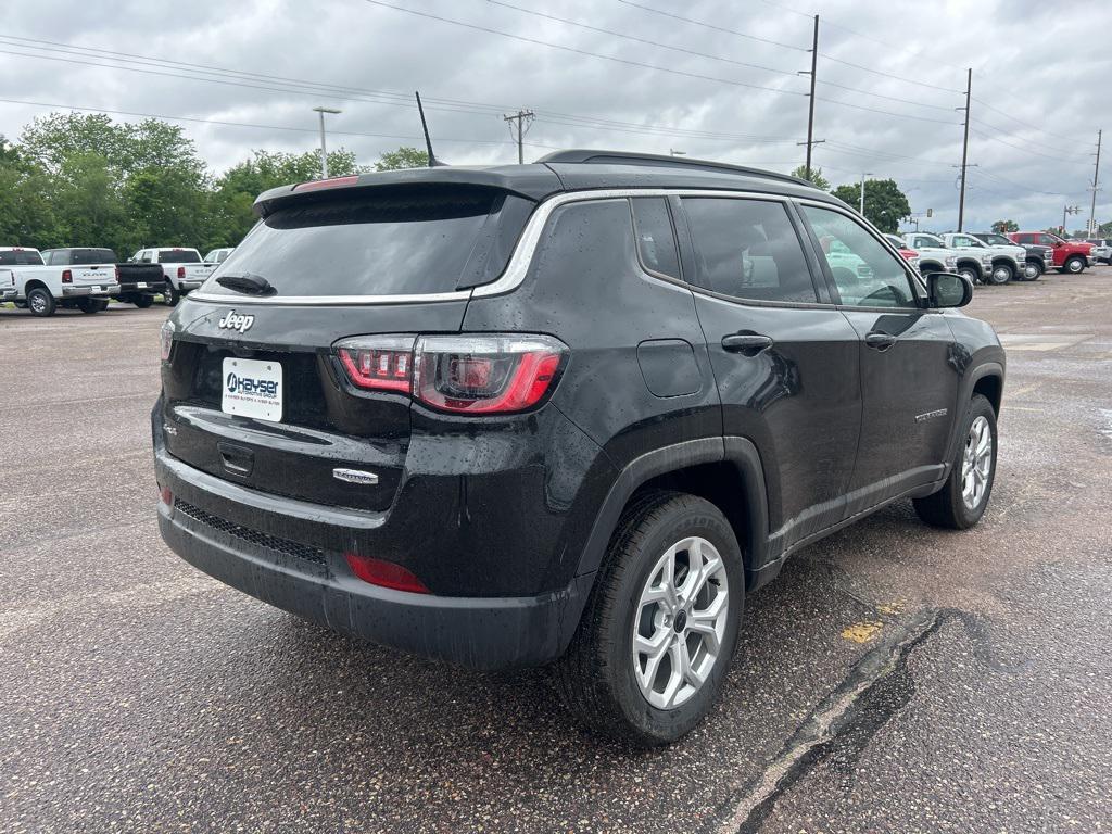 new 2025 Jeep Compass car, priced at $27,686