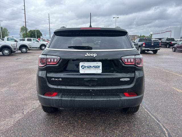 new 2025 Jeep Compass car, priced at $28,722