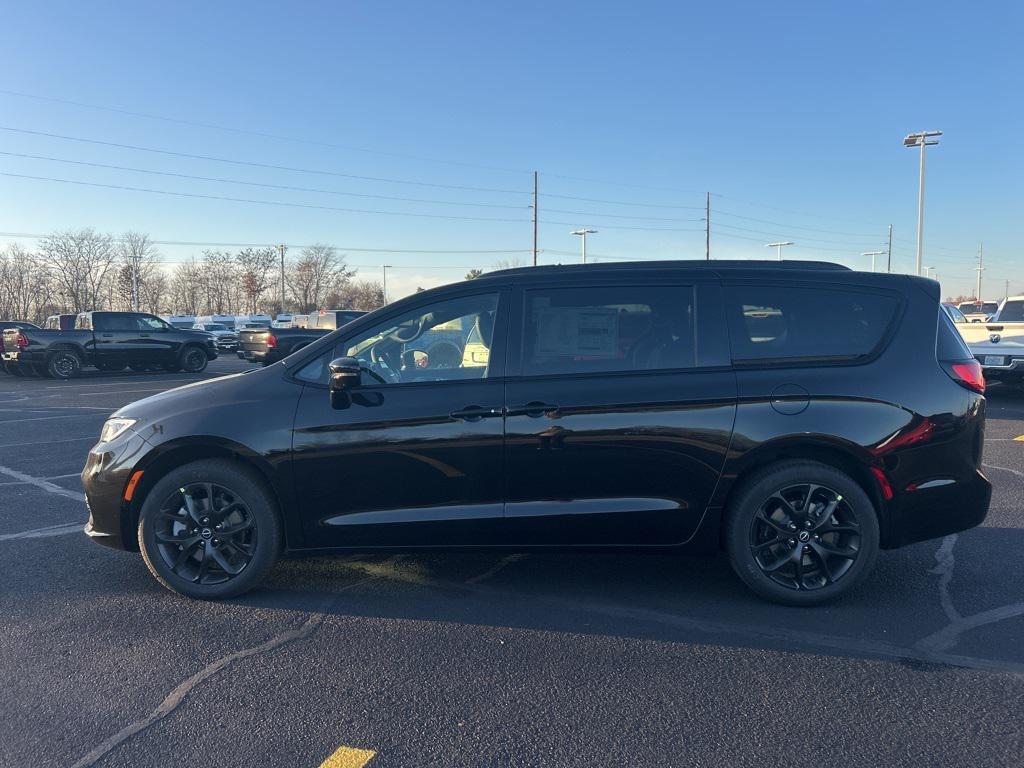 new 2026 Chrysler Pacifica car, priced at $52,715