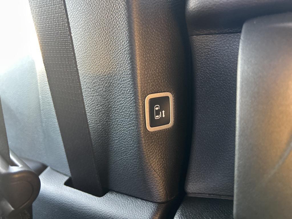 new 2026 Chrysler Pacifica car, priced at $52,715
