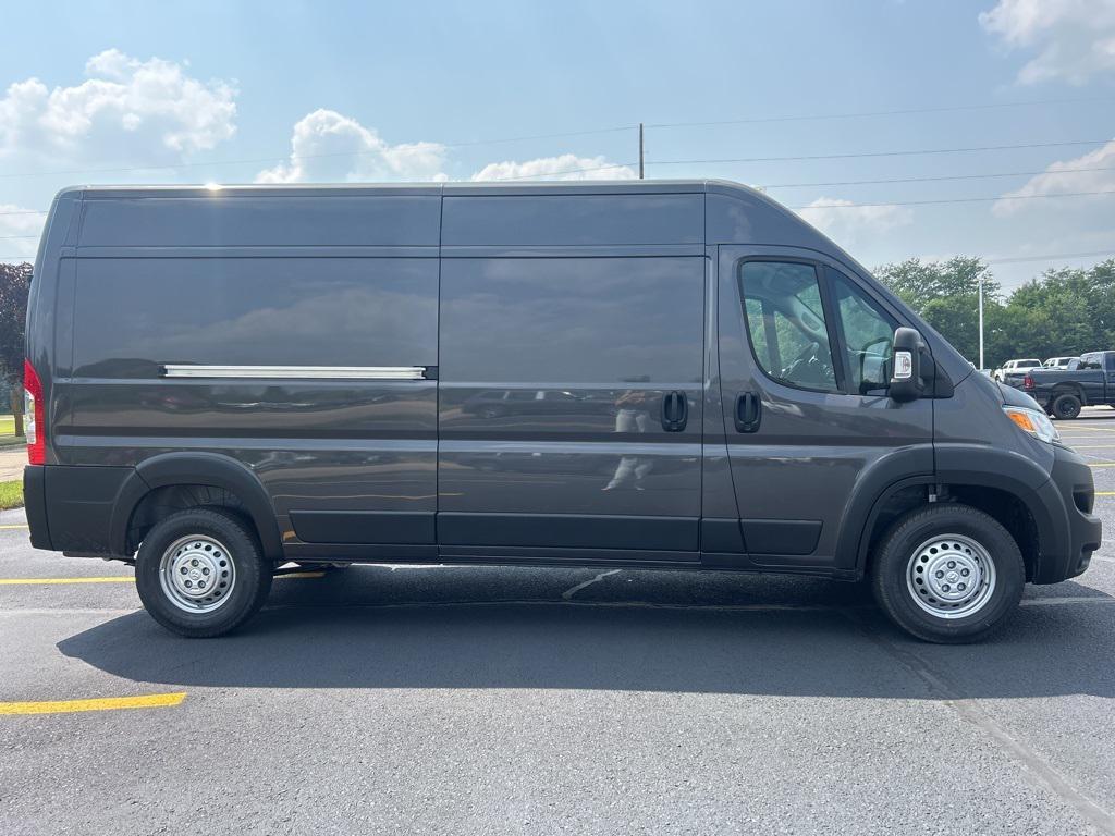 new 2025 Ram ProMaster 2500 car, priced at $50,043