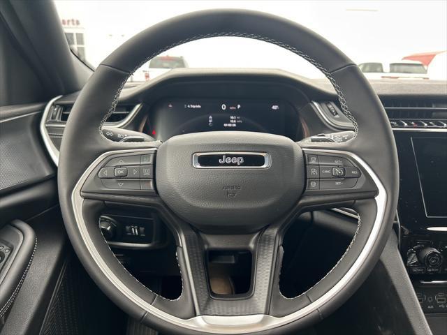 new 2025 Jeep Grand Cherokee car, priced at $39,965