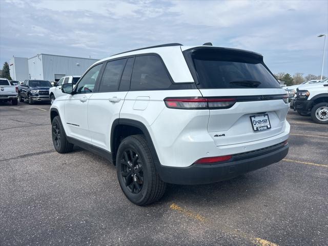 new 2025 Jeep Grand Cherokee car, priced at $40,312