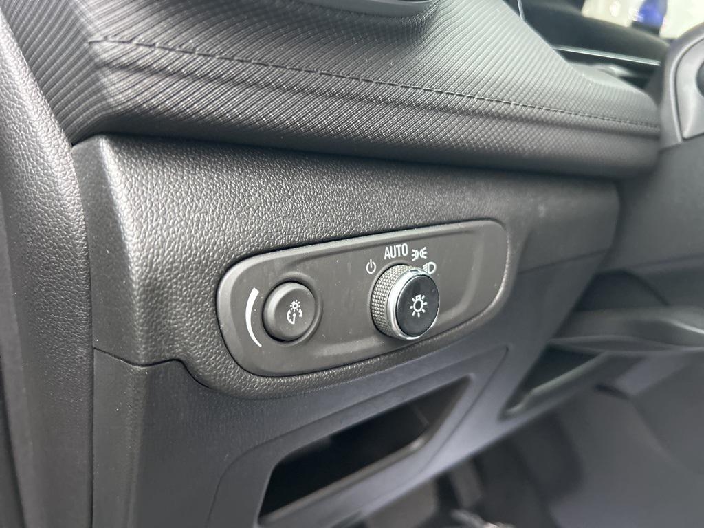 used 2024 Chevrolet TrailBlazer car, priced at $20,997