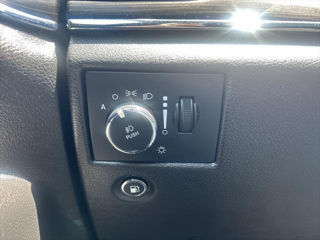 used 2021 Jeep Grand Cherokee car, priced at $32,500