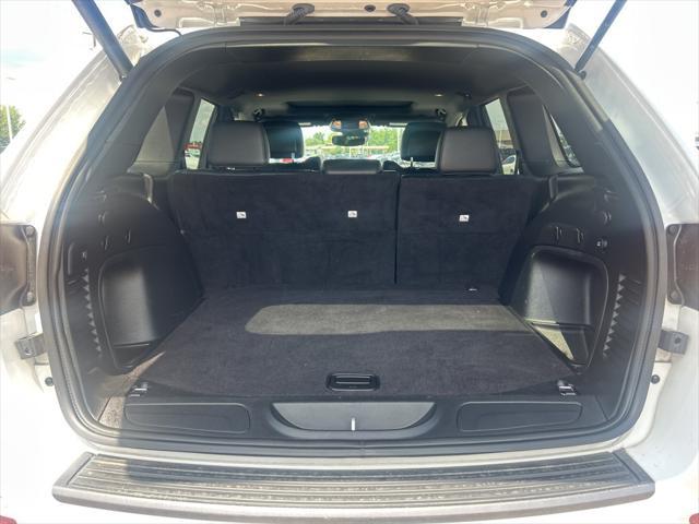 used 2021 Jeep Grand Cherokee car, priced at $32,500
