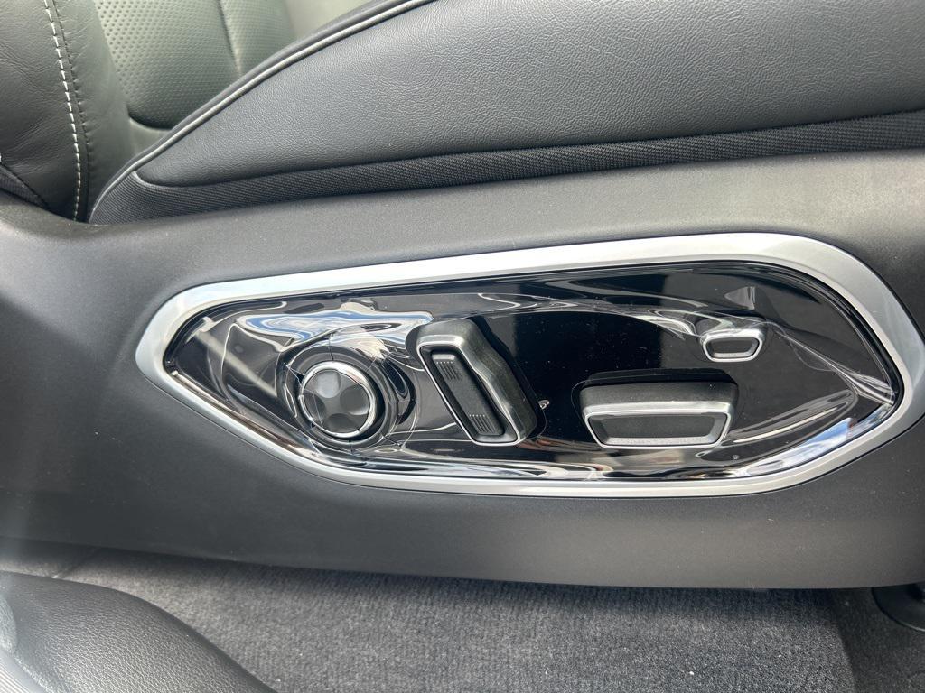 new 2025 Jeep Grand Cherokee L car, priced at $61,539