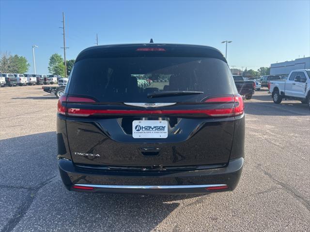 new 2025 Chrysler Pacifica car, priced at $42,690