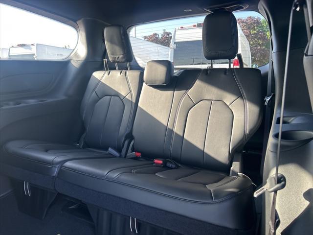 new 2025 Chrysler Pacifica car, priced at $42,690