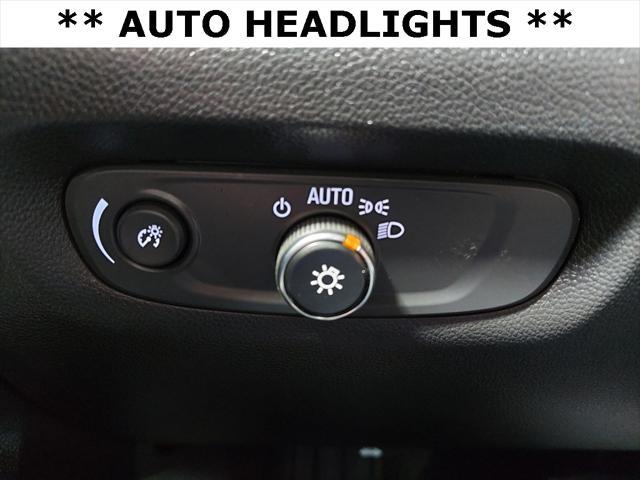 used 2022 Chevrolet Traverse car, priced at $28,759
