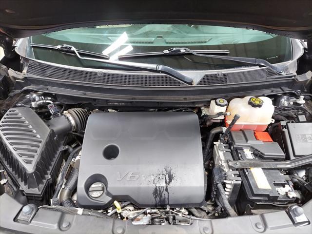 used 2022 Chevrolet Traverse car, priced at $28,759